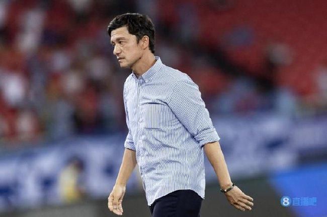 一位消息人士告诉ESPN，多特蒙德对马伦的估价约为2500万英镑，涉及桑乔的交换可能成为一种选择，尽管直接谈判尚未进行。